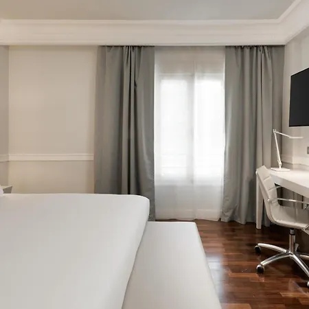 Nh Collection Gran De מלון