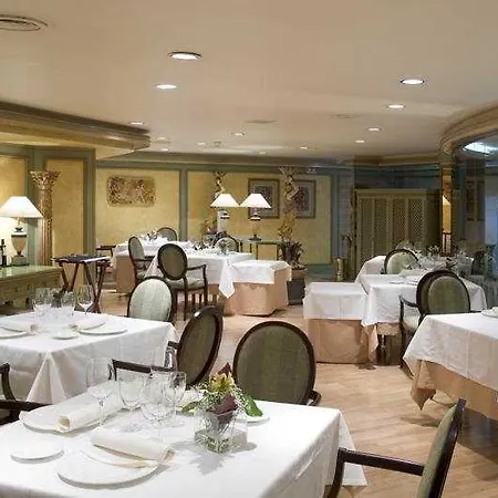 Nh Collection Gran De 4*